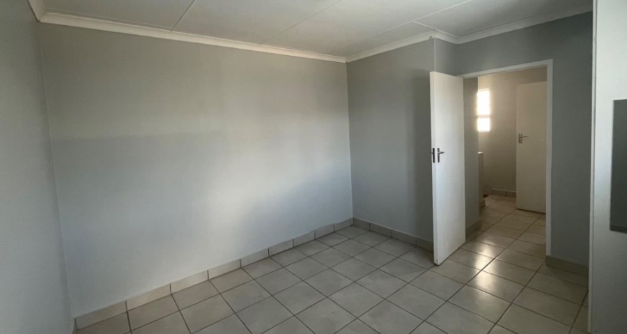 2 Bedroom Property for Sale in Hartenbos Central Western Cape